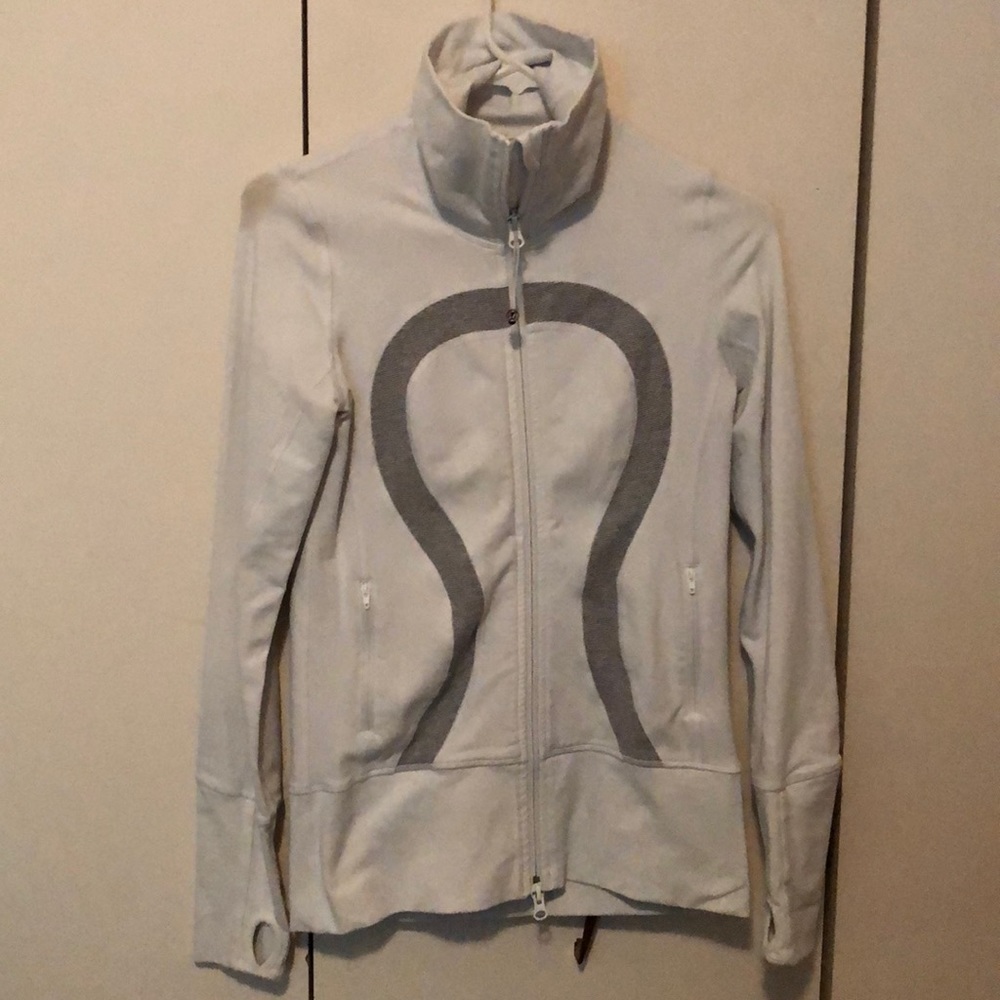 Women’s Lululemon jacket..